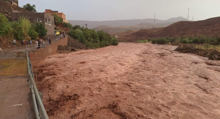 بعد سنوات من الجفاف.. الأمطار الرعدية تعيد الحياة إلى وديان بجهة فاس مكناس